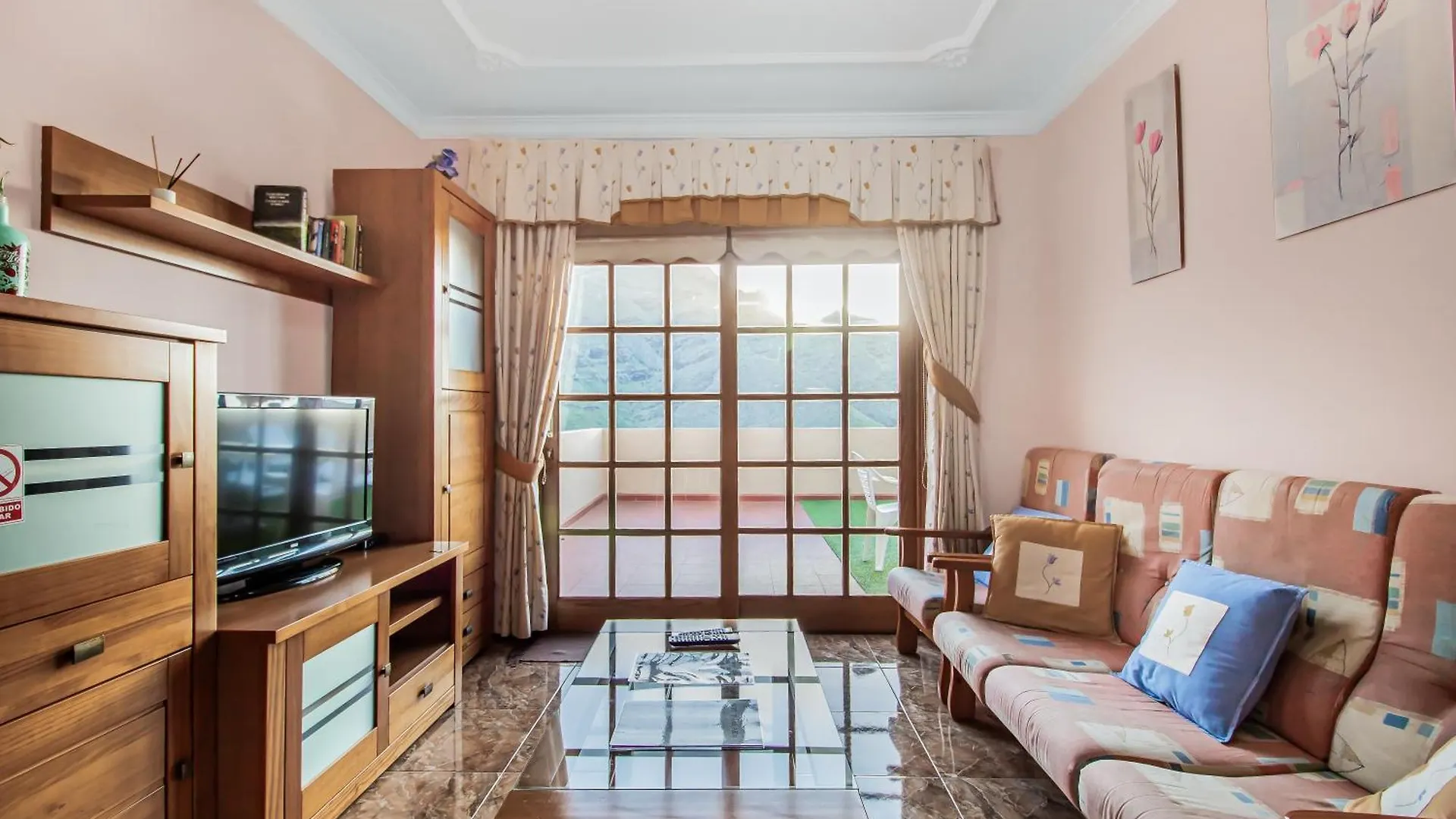 Solarium Agaete Valley Retreat 3-Br 0*, Agaete (Gran Canaria) Spanien